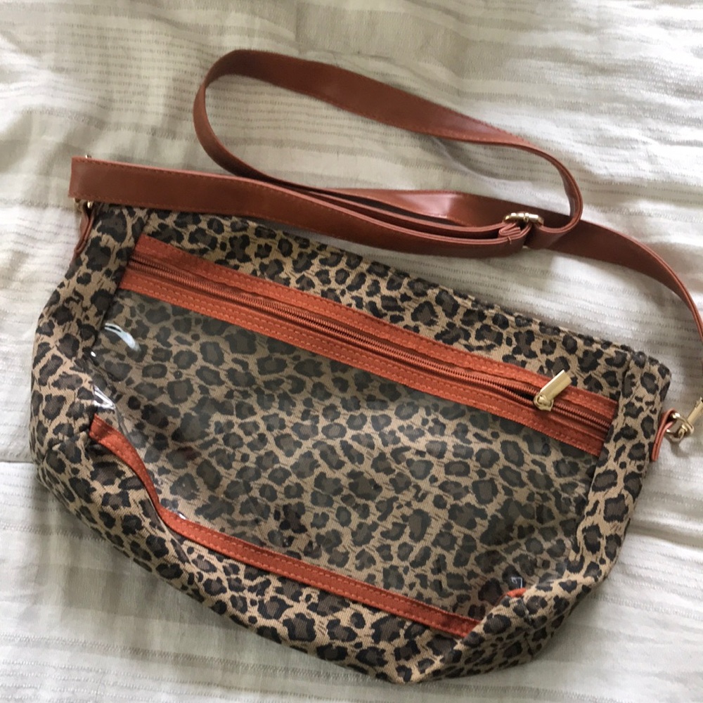Wow bag leopard